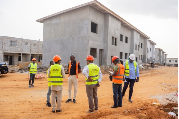 LOGEMENT : CONSTRUIRE PLUS VITE ET MOINS CHER, LE GABON ÉTUDIE LE MODÈLE IVOIRIEN KAYDAN